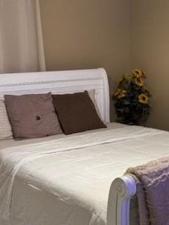 Building Photo - 4839 Lehigh Dr