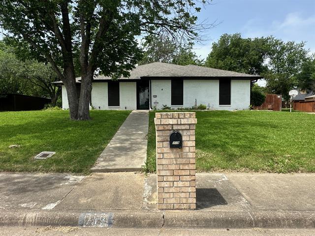 Primary Photo - 719 Athenia Way