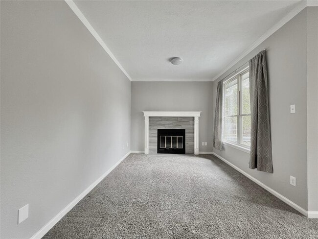 Building Photo - 11917 Meadowfire Dr