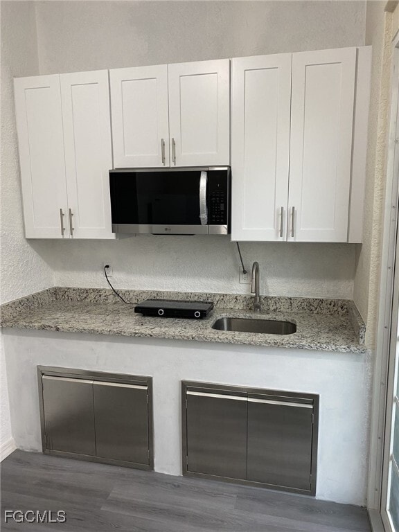 Building Photo - 1119 Colonial St E