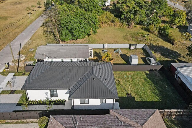 Building Photo - 12120 SW 219th St