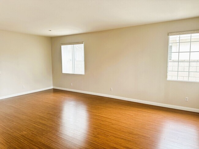 Building Photo - Refreshed Single Family Home in Garden Grove