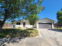 Building Photo - Beautiful Remodled, 4 Bedroom Home!