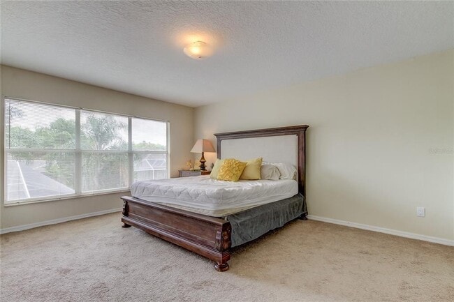 Building Photo - 9401 Woodbay Dr