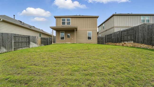 Building Photo - 139 Madrono Dr