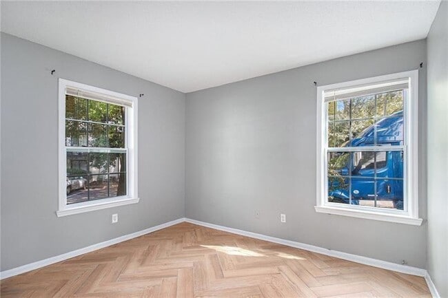 Building Photo - 3599 Woodbriar Cir