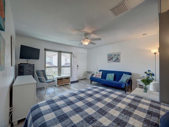 Primary Photo - 14814 Leeward Dr