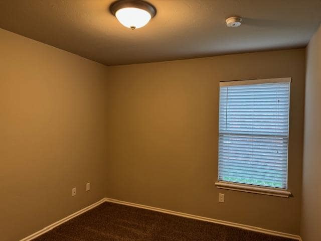 Building Photo - 3406 Bergen Peak Dr