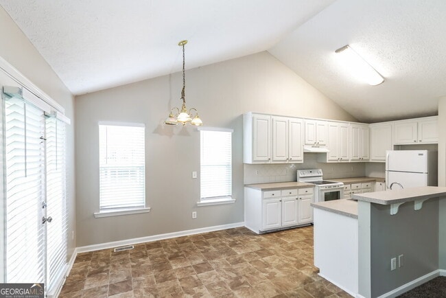 Building Photo - 1530 Bramlett Forest Trail SE