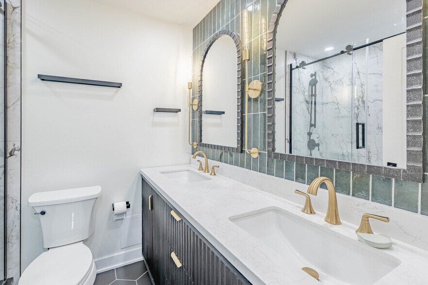 Building Photo - 405 N Wabash Ave