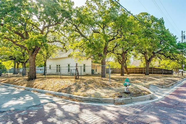 Building Photo - 791 Clinton Ave