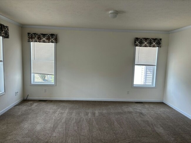 Building Photo - 25621 Shoal Creek Dr