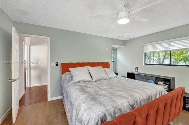 Building Photo - 22322 Pineapple Walk Dr