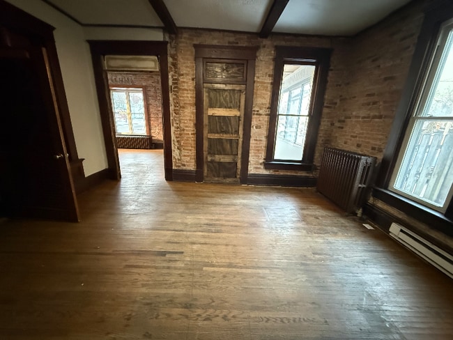 Building Photo - 133 Defiance Ave