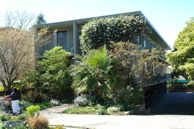 Building Photo - 1610 Milvia Street