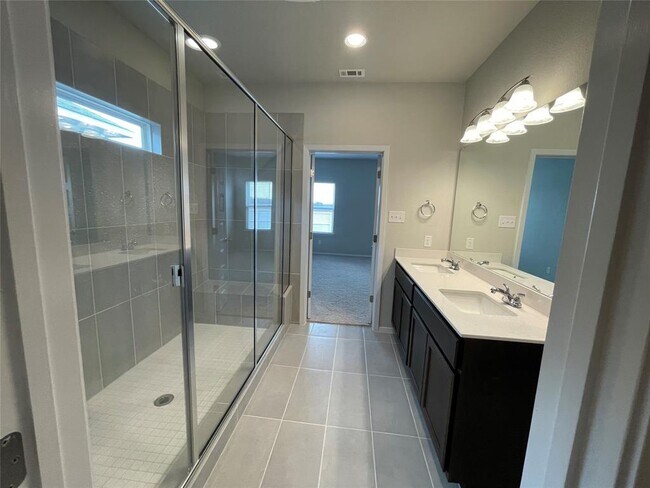 Building Photo - 2801 Winding Creek Rd