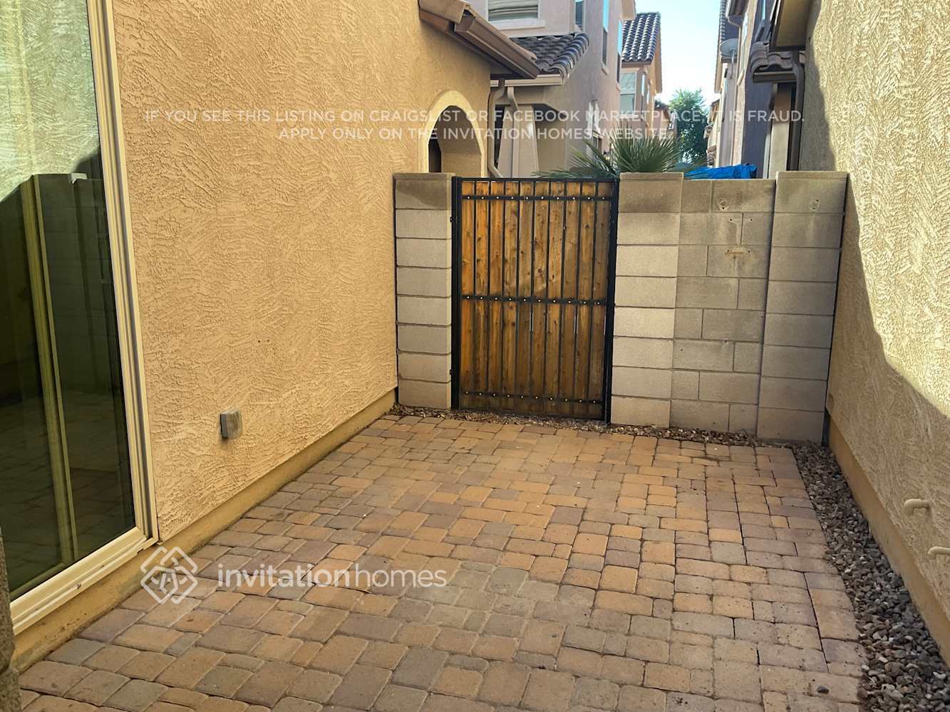 Building Photo - 1404 S Ponderosa Dr