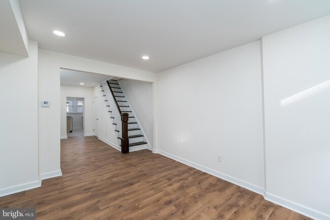 Building Photo - 116 S Durham St