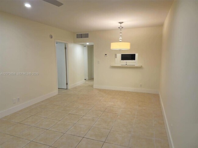 Building Photo - 4800 NW 35th St
