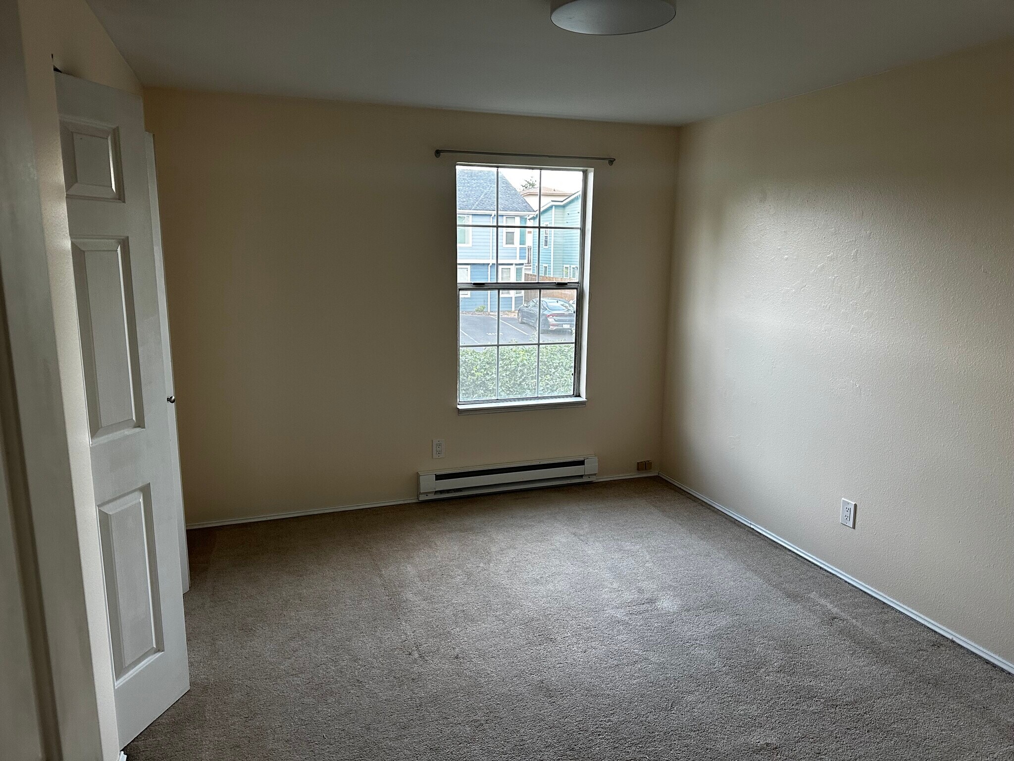 Bedroom 1 - 952 SE Ely St