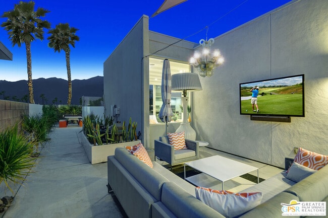 Building Photo - 949 Bernardi Ln