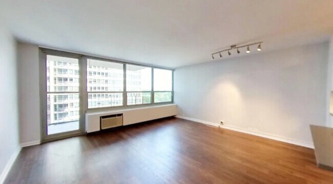 Building Photo - 3550 N Lake Shore Dr