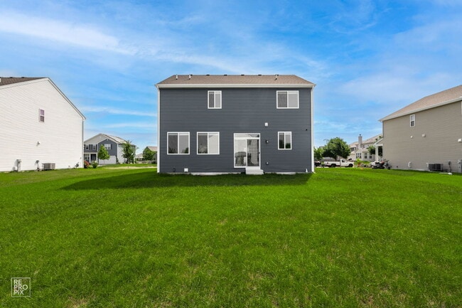 Building Photo - 714 Juniper St