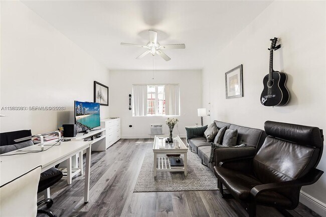 Building Photo - 1227 Euclid Ave