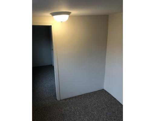 Building Photo - 356 Hartford Ave