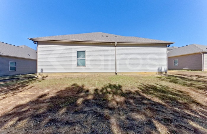 Building Photo - 464 White Oak Cir