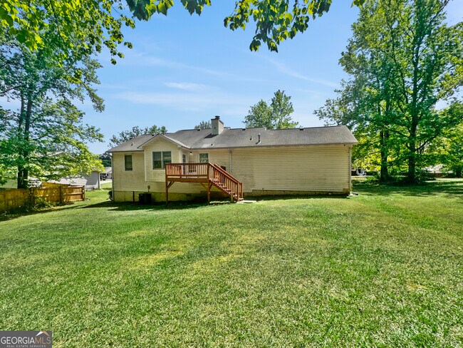 Building Photo - 368 Wesley Mill Pl