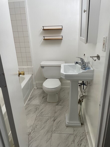 Bathroom - 63 Rhode Island Ave NW