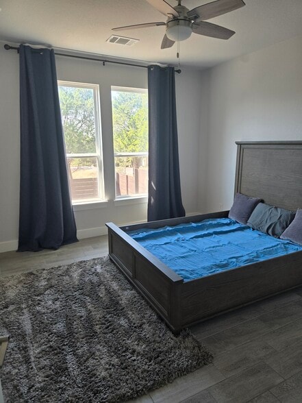 3rd bedroom with spacious closet - 18605 Masters Cv