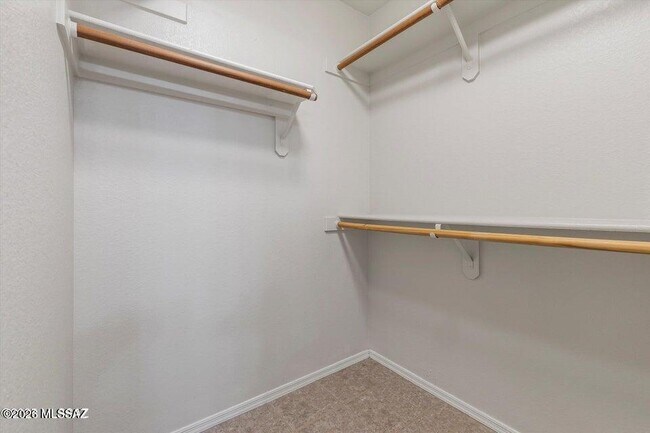 Building Photo - 8142 N Millwheel Pl