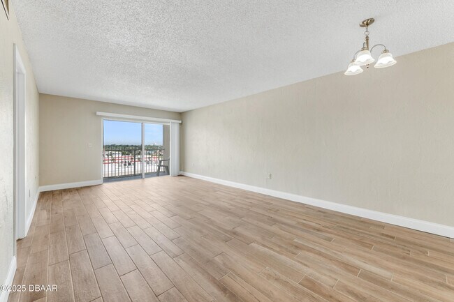 Building Photo - 2711 N Halifax Ave