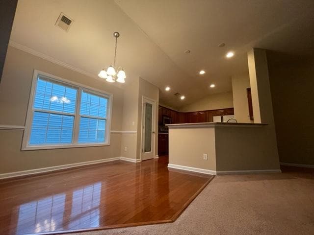 Building Photo - 348 Vesta Dr