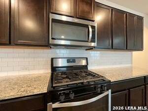 Building Photo - 13611 Mendes Knl