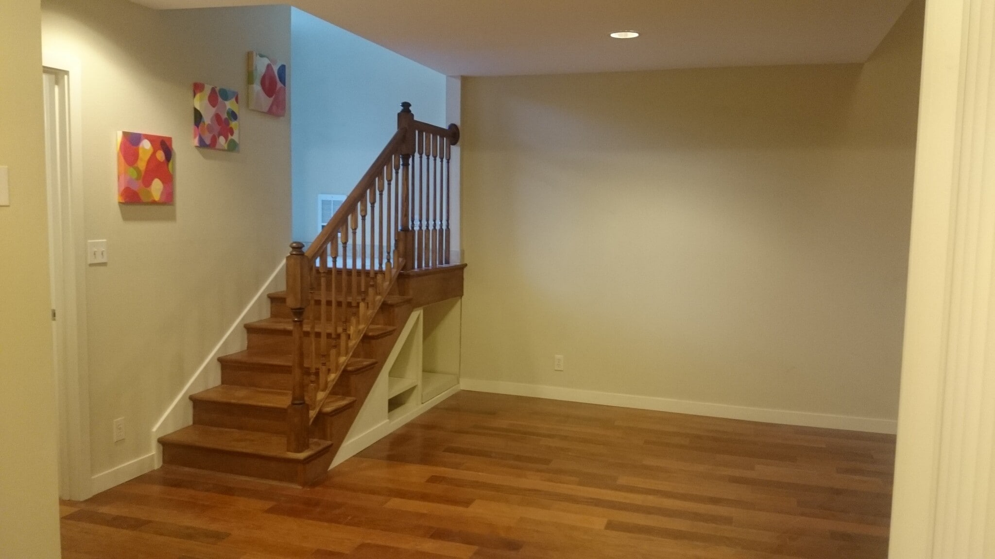 Building Photo - 860 100th Ave NE