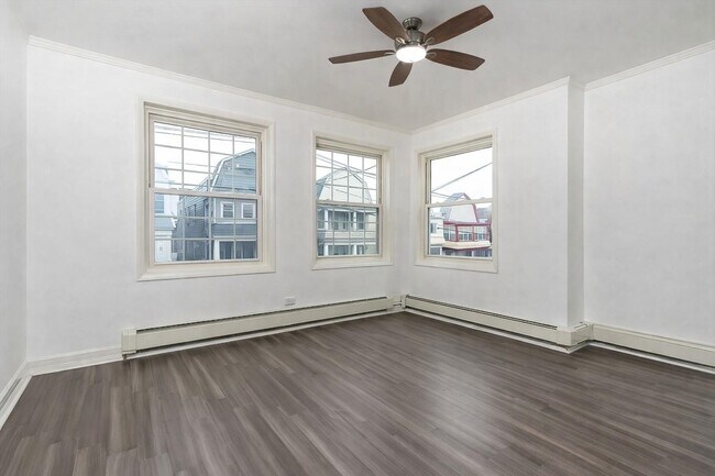 Building Photo - 304 Fulton Ave