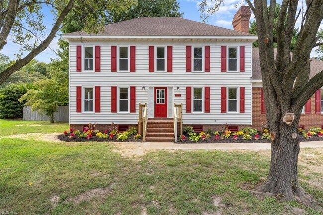 Building Photo - Beautiful, Spacious 5Bedroom Home in Virginia Beach