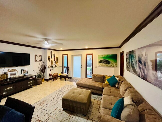 Building Photo - 3118 Pierson Dr