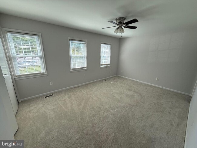 Building Photo - 2430 Windbreak Dr