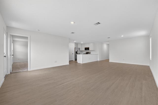 Building Photo - 2051 Stable Ln