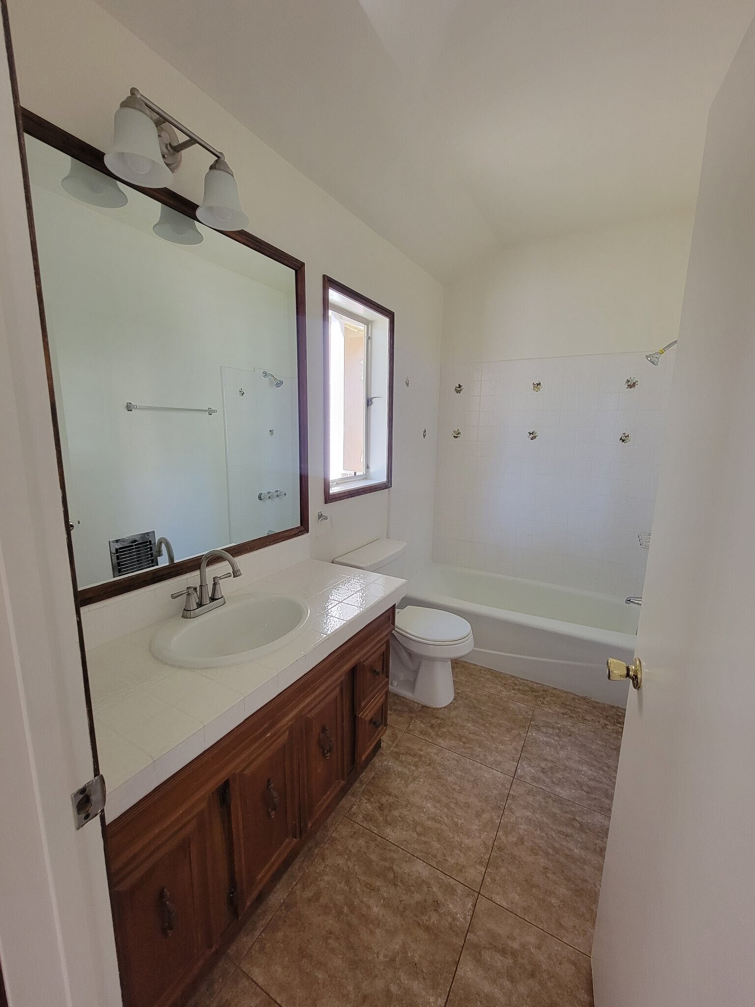 Building Photo - 7254 Allott Ave