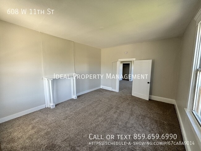 Building Photo - 608 W 11th St