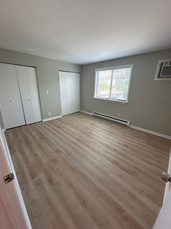 Building Photo - 20206 S Frankfort Square Rd