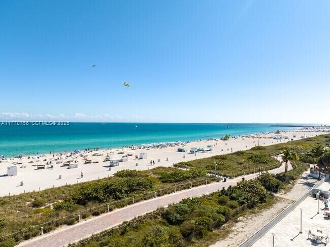 Building Photo - 1580 West Ave