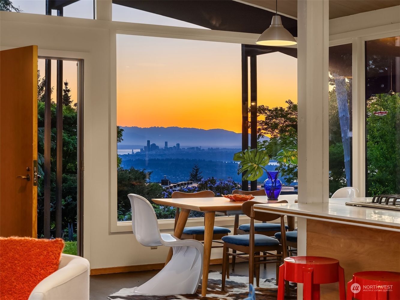 Building Photo - 14407 SE 55th St