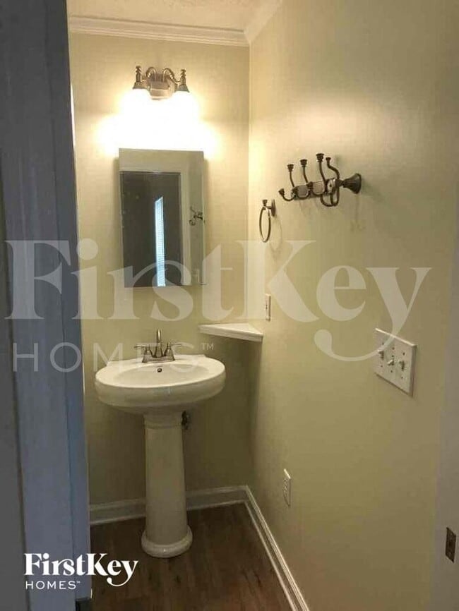 Building Photo - 105 Prince St