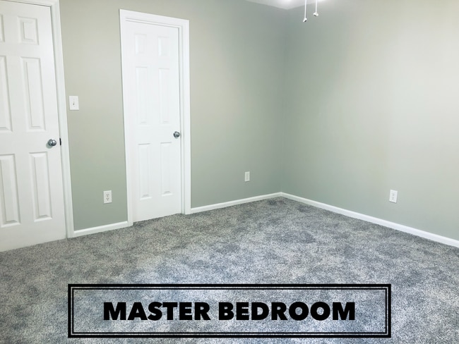 Building Photo - 516 Brent Rd